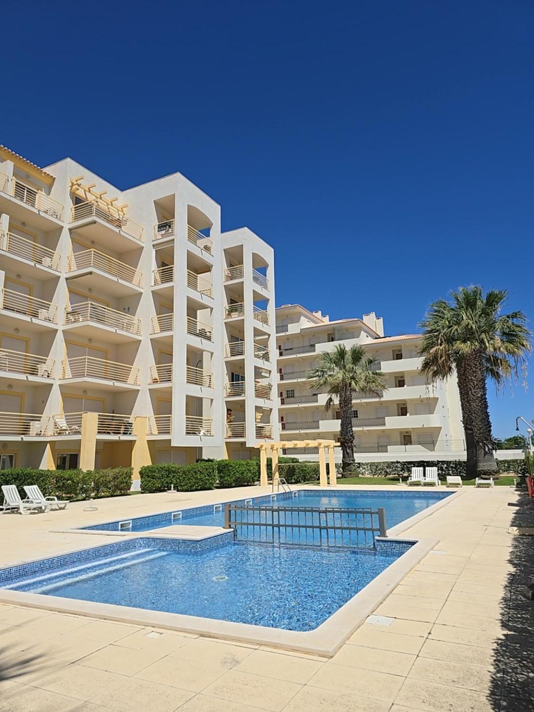 Mar A Vista Apartment Albufeira Luaran gambar